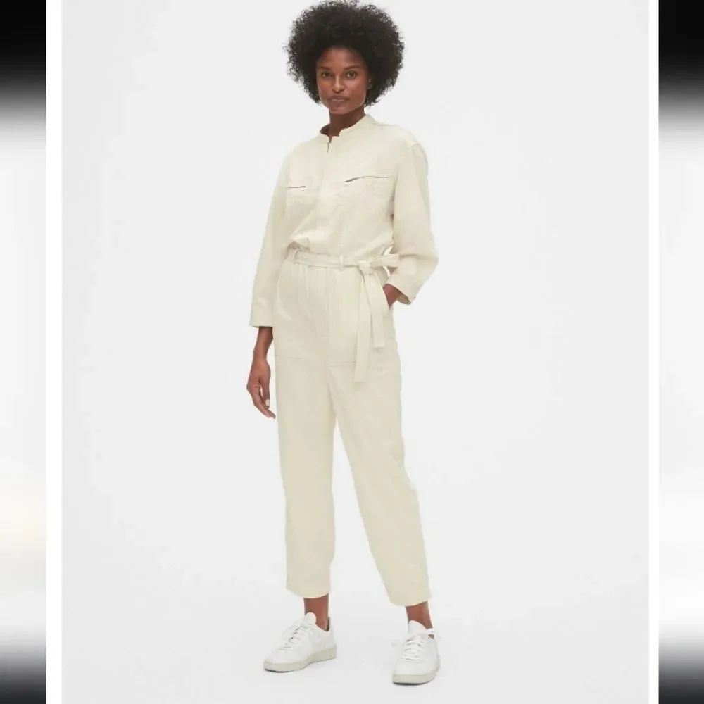 NWT Gap Pikaron Ivory Utility Jumpsuit